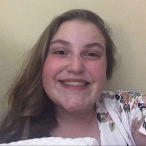 Meet your Posher, Lana